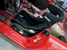 Modp_0905_04+honda_s2000_race_prep+recaro_spa_seat