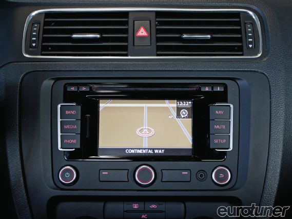 Eurp 1203 02+2011 volkswagen jetta+gps