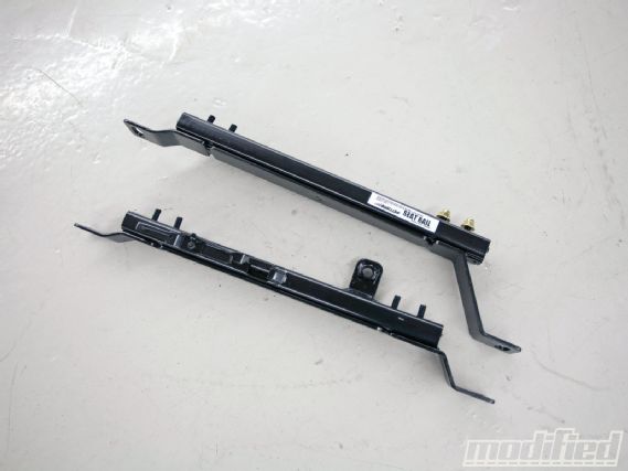 Modp 1108 03+2008 mitsubishi evo+seat rail