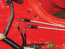 Ssts 0912 07+hiding your stopping components+master cylinder