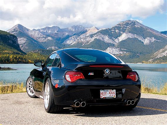 Epcp_0808_01_z+bmw_z4_m_coupe+rear_view