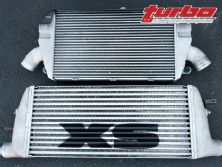 Turp_0807_27_z+mitsubishi_lancer_evo_ix+xs_intercooler_vs_stock_unit