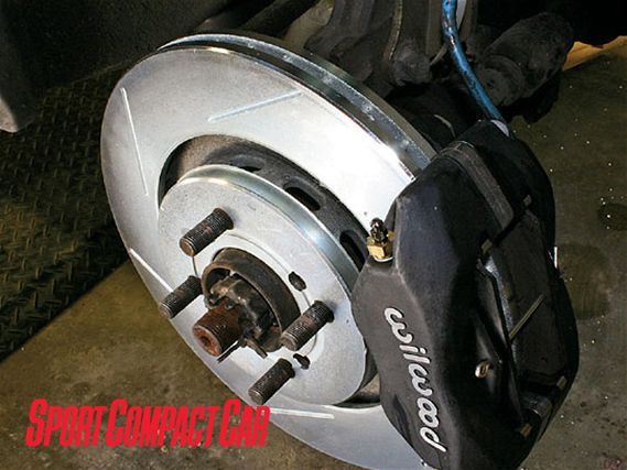 0703_sccp_04z+nissan_sentra_se_r+brake_rotor