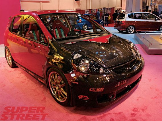 130_0704_13_z+honda_fit_sema_car+sema_show