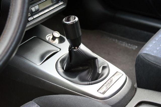 Mitsubishi lancer evolution VIII OEM upgrades shift trim panel and boot 07