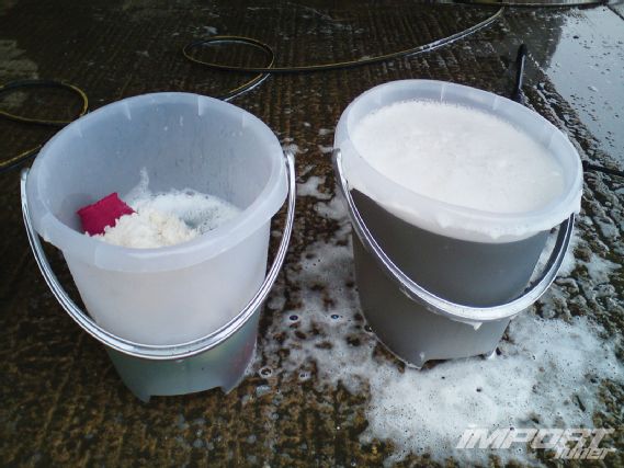 Impp 1210 06 o+auto detailing 101+two bucket method