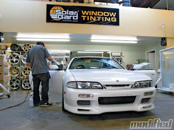 Modp_1002_01_o+solar_gard_ultra_performance_75_window_films+1995_nissan_240sx