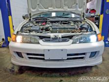 Modp_0909_16_o+project_dc2_integra_jdm_front_installation+installed_hid_kit