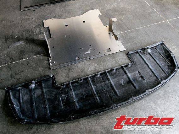 Turp_0804_04_z+1998_acura_nsx+under_tray_and_front_battery_tray