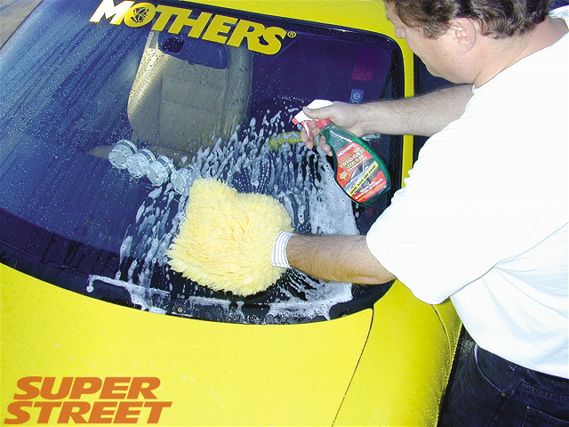 130_0512_22_z+car_care+mothers_trigger_wash