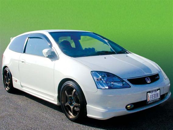 0509tur_06z+honda_civic_hatchback+right_front_view