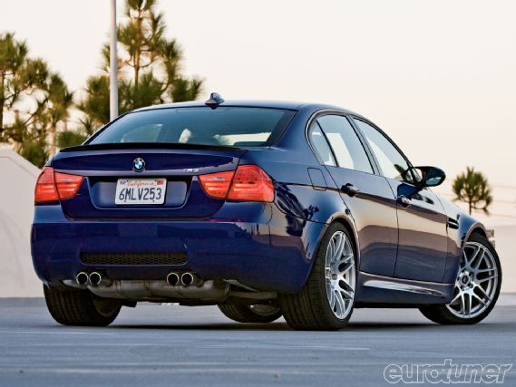 Eurp_1101_17_o+project_bmw_m3_lowering_spring_wheels_install+passenger_side_rear
