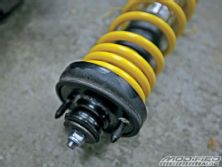 Modp_0906_06_o+integra_coilover_install+tower_head