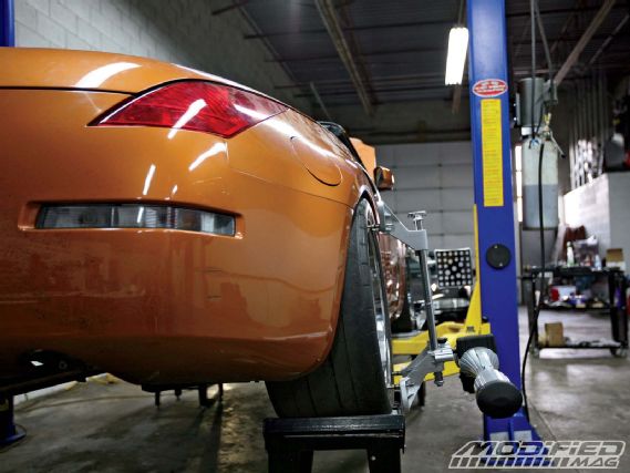 Modp 0906 01 nissan 350z suspension z lift