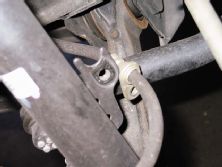 0406ht_11z+2001_Honda_S2000+Brake_Line