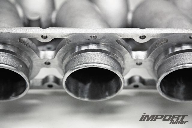 Impp 1208 03 o+greddy RX35 nissan GTR+greddy intake manifold