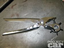 Ssts 1120 09+tech tip diy gasket+leather punch