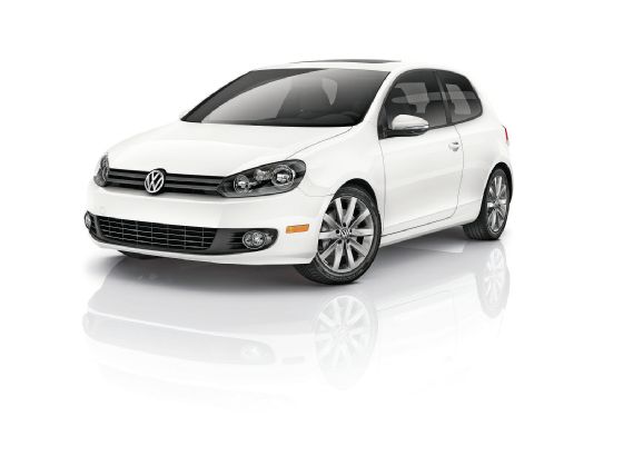 Epcp_1106_03_z+2011_volkswagen_golf_tdi+front_view