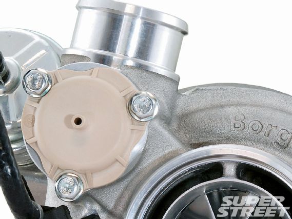 Sstp_1103_04_o+turbochargers+side_view