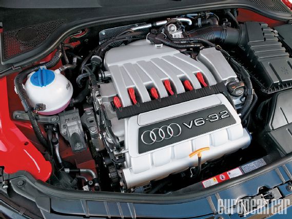 Epcp_1012_12_o+2008_audi_tt_fsi_proven+engine_bay