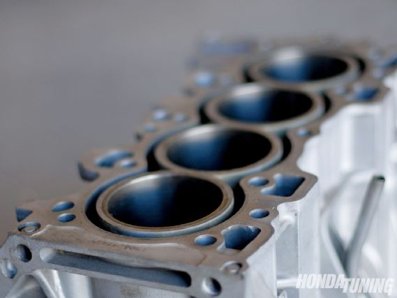 Htup_1009_02_z+honda_cooling_system+engine_block