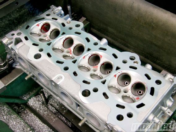 Modp_1008_02_o+cylinder_head_porting+cylinder_head