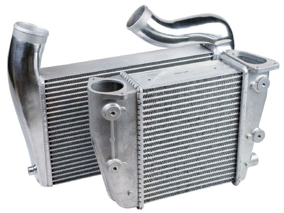 Modp_1005_03_o+turbo_parts_buyers_guide+gtr_intercooler