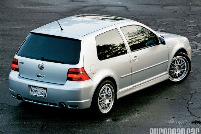 Volkswagen mkiv R32