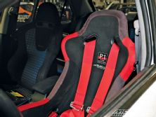 Modp_0910_05_o+2003_mitsubishi_evolution_viii+buddy_club_racing_p1_bucket_seat