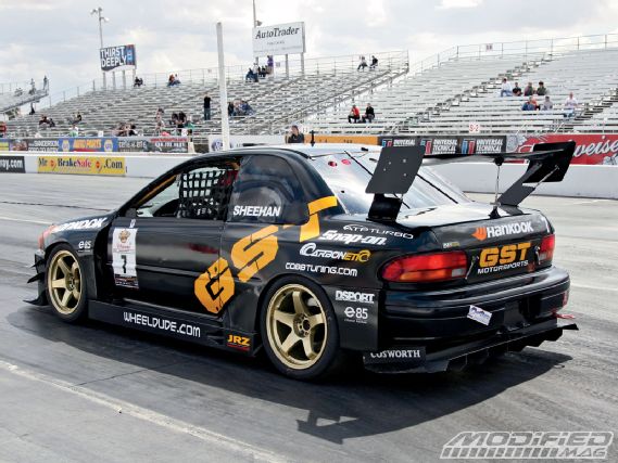 Modp_0908_03_o+e85_ethanol_fuel+gst_subaru_impreza_gc8