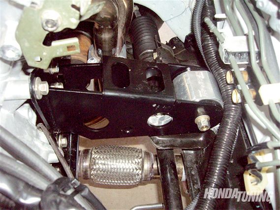 Htup_0904_12_z+honda_j_series_engine_swap+billet_mount_view