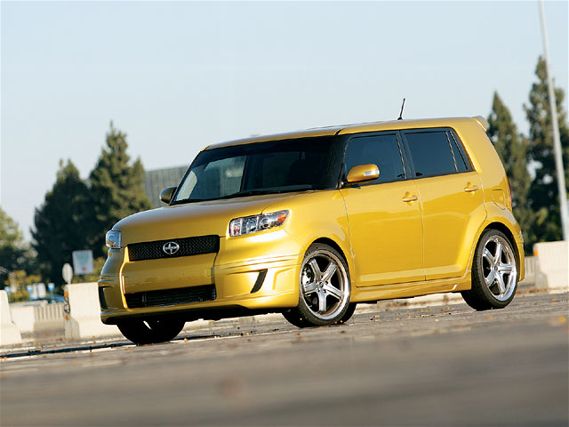 Impp_0810_01_z+2008_scion_xb+front