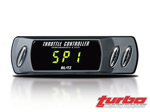 Turp_0810_01_z+2005_subaru_wrx_sti_blitz_throttle_controller+blitz_throttle_controller