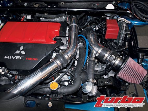 Turp_0807_15_z+2008_mitsubishi_evolution_x+engine_bay