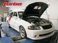 Turp_0704_05z+nissan_sentra_ser_spec_v+on_dyno