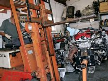 130_0703_22_z+nissan_240sx_rb25det_rb26dett_engine_swap+rb26dett_engine_on_forklift