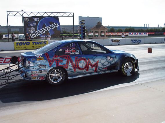 0508_htup_01_z+honda_civic_drag_car+venom_nitrous