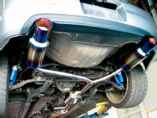 0407ht_31z+2001_Honda_S2000+Exhaust_Install_Rear_Low_View