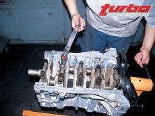 Turp_0306_07_z+1995_acura_integra_gsr+torque