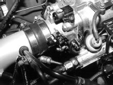 0304ht_41z+1998_Honda_Civic_EX+Nitrous_Installation_Throttle_Body