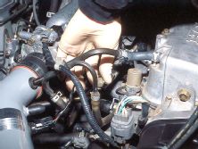 0304ht_14z+1998_Honda_Civic_EX+Nitrous_Installation_Engine