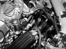 0304ht_39z+1998_Honda_Civic_EX+Nitrous_Installation_Fuel_Line