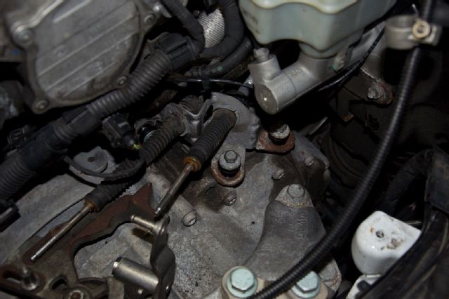 Cable end shifter bushings install bushing positiong 10