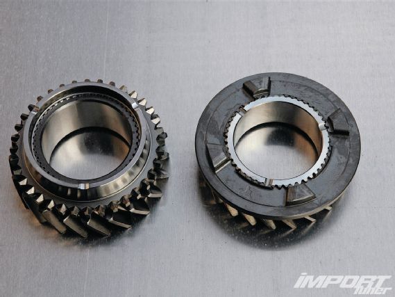 Impp 1109 07 o+gearbox beatdown+rings and gears