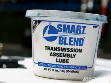 Impp_1002_48_o+b18c1_y80_transmission_rebuild+transmission_assembly_lube