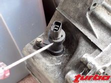 Turp_0605_06_z+transmission_fluid_change+speed_sensor