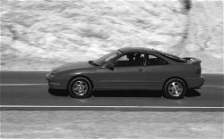 P25174_large+1994_acura_integra+side_view