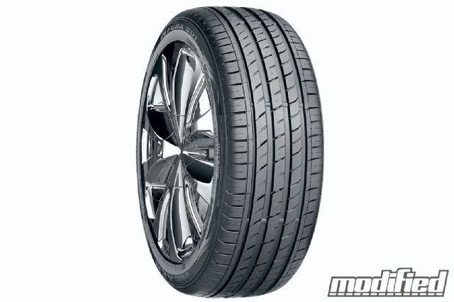 Performance tire buyers guide nexen nfera sU1