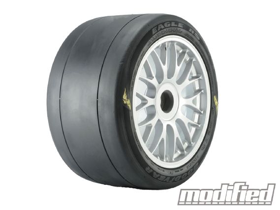 Goodyear eagle RS+tire tread