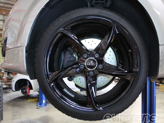 Eurp 1209 01+brembo sport rotor installation+cover.JPG